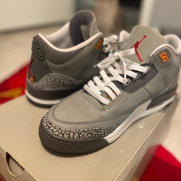 Air Jordan 3 Cool Grey size 10 Brand new with receipt! - Picture 3 of 16